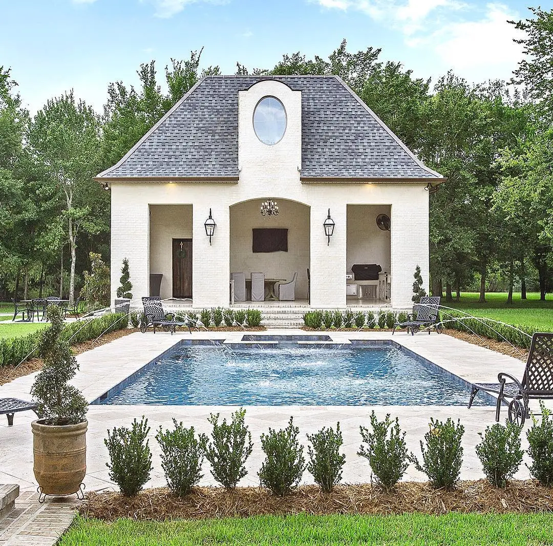 Structural Strength in Luxury Home Construction