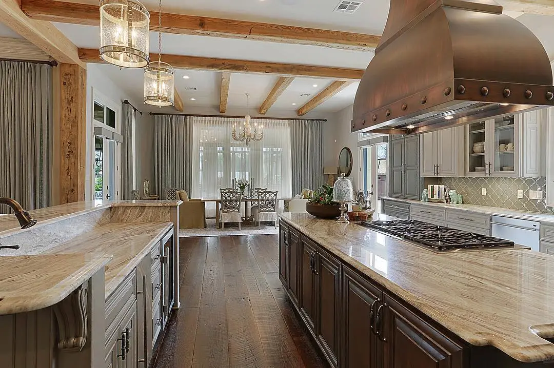 Why Design-Build Matters for Luxury Custom Homes in the Gulf South